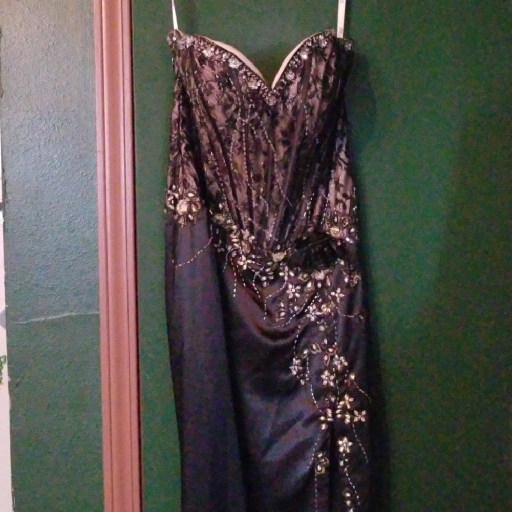 Tony Bowls strapless evening gown